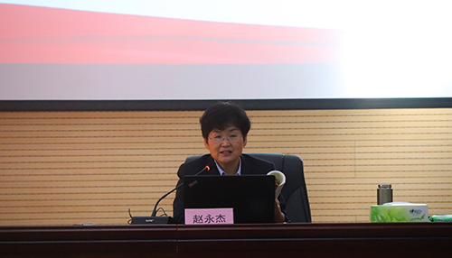 3.授課現(xiàn)場(2).jpg